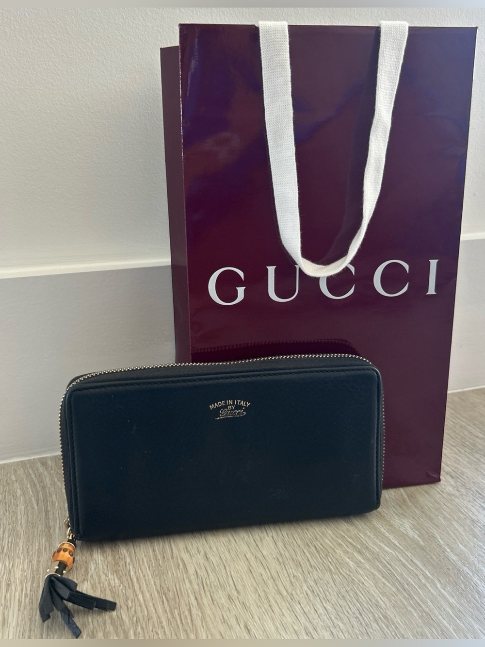 Gucci Bamboo Tassel Wallet Black Leather Zip Around Gold Hardware Authentic